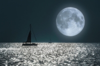 Full Moon Sailing